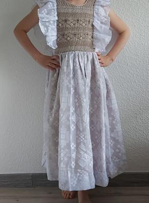 Robe fille à smocks cérémonie sans manche blanche 