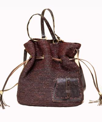 Sac à main en raphia crochet marron foncé fait main de Madagascar GM